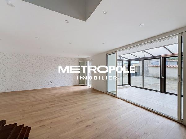 Maison 4 pièce(s) 2 chambre(s) 118.64 m²