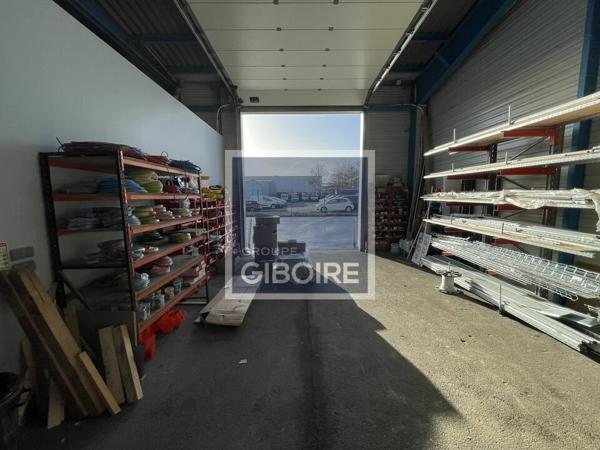 Local d'activites 716 m² à vendre TREILLIERES (réf : 44.019054)