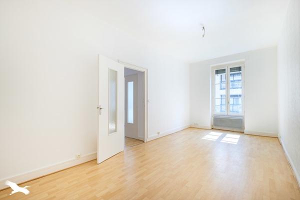 Appartement 286 740 € Lyon 06 3 p 58,1 m² DPE D