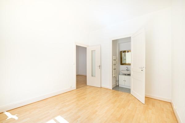 Appartement 286 740 € Lyon 06 3 p 58,1 m² DPE D