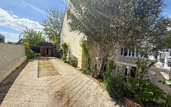 Maison à vendre    5 pièces • 109,78 m2 Argenteuil