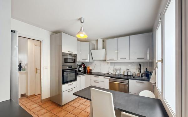 Maison à vendre    5 pièces • 109,78 m2 Argenteuil