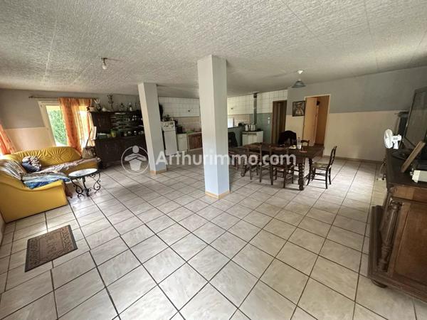 Vente Maison 5 pièces 101 m2 à Neuvic