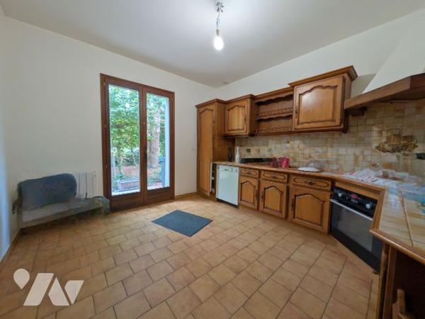 LA MEMBROLLE SUR CHOISILLE
Maison d'environ 196m² habitables - 4 chambres