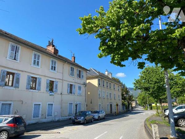 Appartement T4 à Vendre - Secteur Hôpital, Chambéry

Situé dans le quartier recherché de l'Hô...
