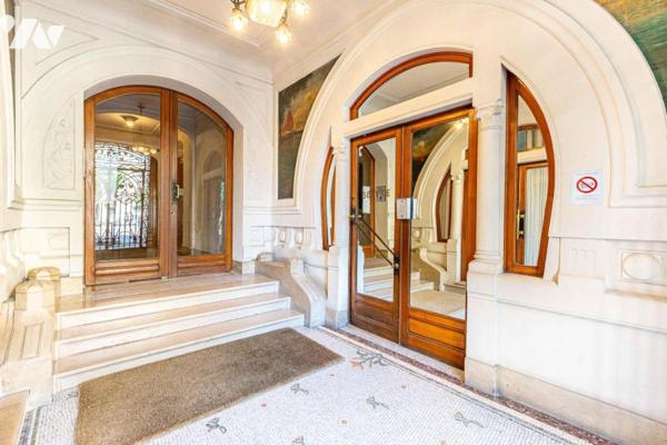 Appartement 209 m² rue Jouffroy d'Abbans PARIS 17