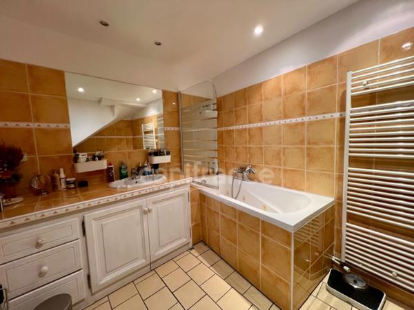 Maison à vendre 4 pièces PERTUIS (84) 84 m2