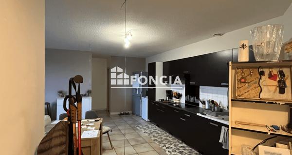 À vendre Appartement 3 pièces 67 m² - Franois 25770