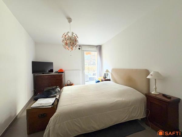 Appartement 72m2, 2 ch, terrasse 35m2,Garage!