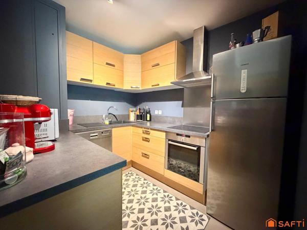 Appartement 72m2, 2 ch, terrasse 35m2,Garage!