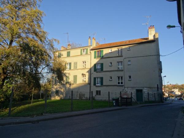 Location / Appartement T2