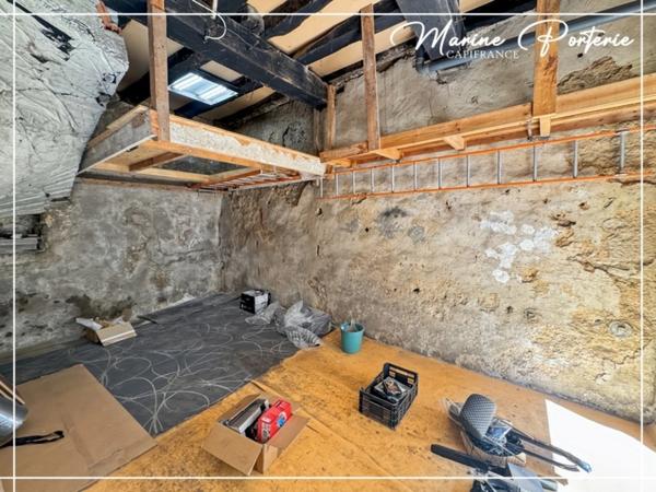 ⭐ EXCLUSIVITÉ – Maison de ville avec 2 garages et balcons à Auch