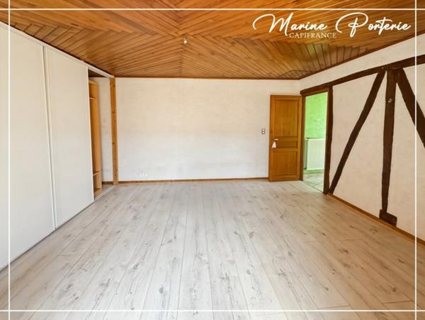 ⭐ EXCLUSIVITÉ – Maison de ville avec 2 garages et balcons à Auch