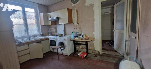 IMMEUBLE DE RAPPORT (IDEAL INVESTISSEUR) SITUE A LOOS A 2 PAS DU CENTRE HOSPITALIER 