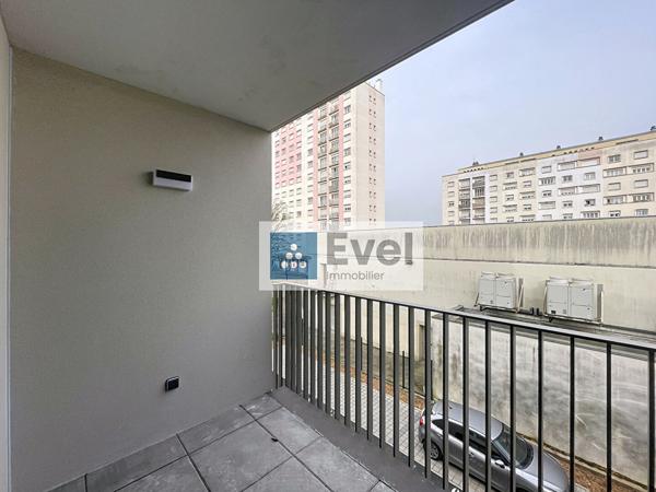 MONTIGNY LES METZ, Appartement F3 avec balcon