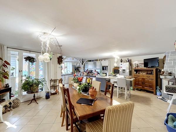 Maison à vendre 122 912 € Saint-Plancard 5 p 136 m² DPE E