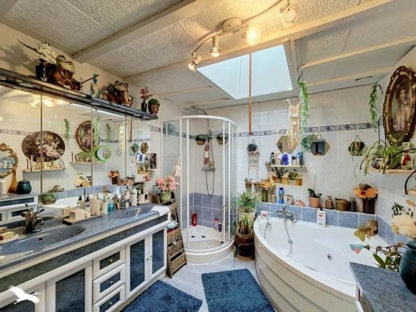 Maison à vendre 122 912 € Saint-Plancard 5 p 136 m² DPE E