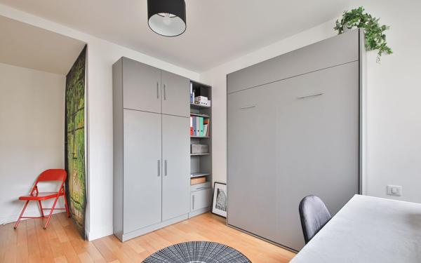 Appartement à vendre    5 pièces • 117 m2 Paris 16