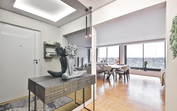 Appartement à vendre    5 pièces • 117 m2 Paris 16