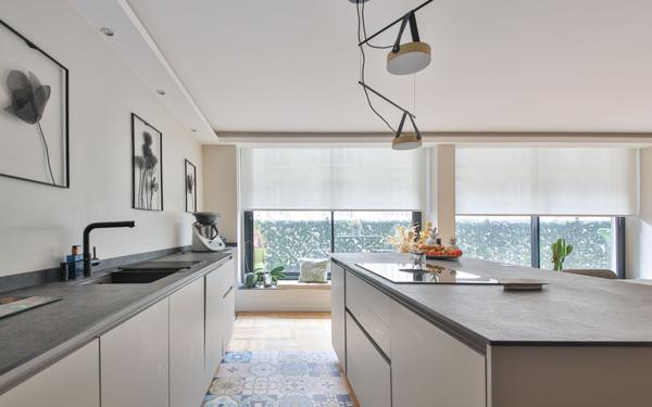 Appartement à vendre    5 pièces • 117 m2 Paris 16