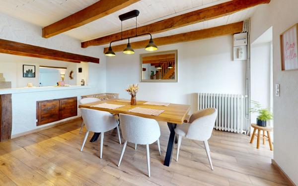 Maison à vendre    4 pièces •  Montrozier