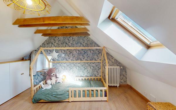 Maison à vendre    4 pièces •  Montrozier