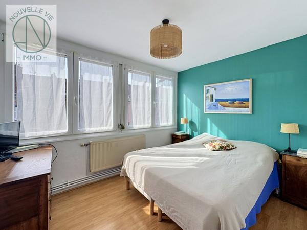 Maison 5 pièce(s) 4 chambre(s) 100 m²