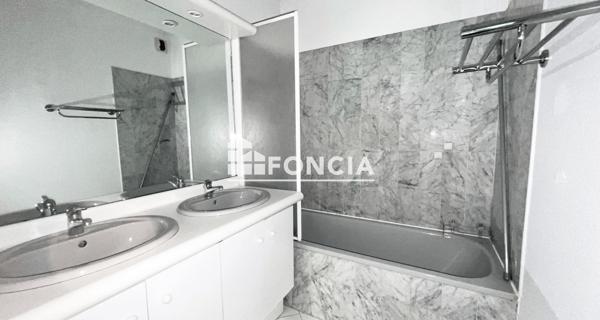 Location Appartement 2 pièces 56.55 m² - Lyon 69005