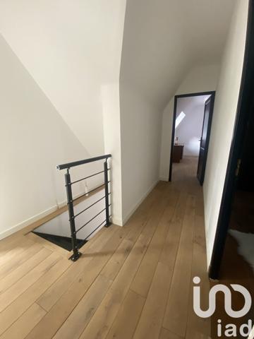 Maison 4 pièces de 115 m² à Mouvaux (59420)