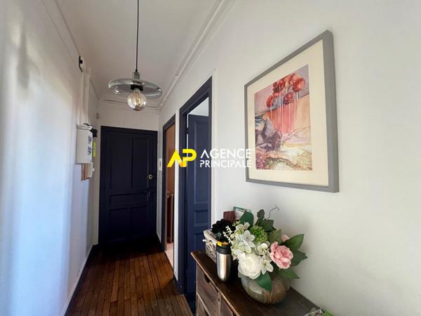 Appartement 2 pièces de 43m² en hyper centre ville à 10 minutes da la gare d'Argenteuil €174 900 ** - Référence 4521