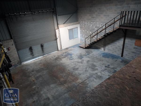 Local commercial à louer 102.27m²