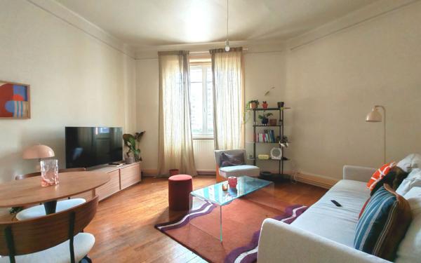 Appartement à vendre    2 pièces • 42,97 m2 Lyon 8