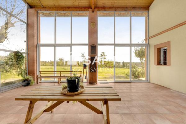 Pechbonnieu – Propriété rare de 270 m² avec grange aménagée, sur 12 000 m² de terrain, vue exceptionnelle sur les Pyrénées, sans vis-à-vis