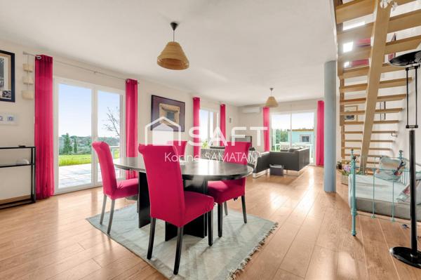 Pechbonnieu – Propriété rare de 270 m² avec grange aménagée, sur 12 000 m² de terrain, vue exceptionnelle sur les Pyrénées, sans vis-à-vis