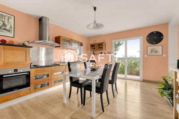 Pechbonnieu – Propriété rare de 270 m² avec grange aménagée, sur 12 000 m² de terrain, vue exceptionnelle sur les Pyrénées, sans vis-à-vis