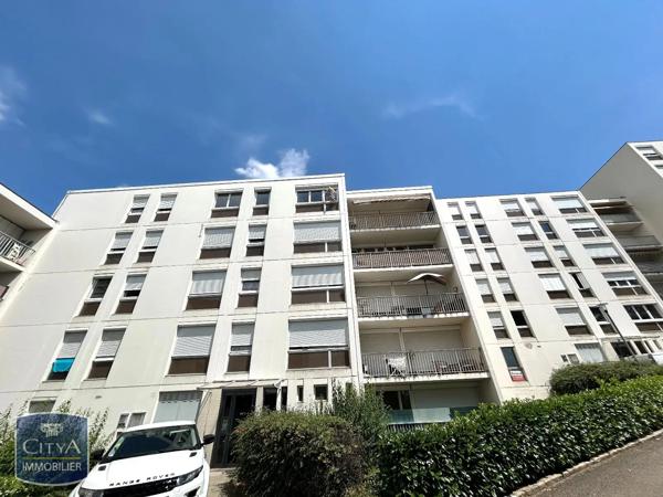 Appartement à louer 2 pièces 46.9m² Firminy (42700)