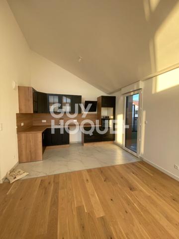 LOCATION : appartement de 4 pièces (114 m²) à ORLEANS