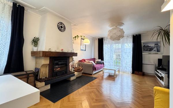 Maison à vendre    5 pièces • 111,56 m2 Silly-sur-Nied