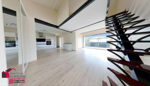Rare Maison-Appart rénové Labège - Véranda 18m², Garage, Métro C
