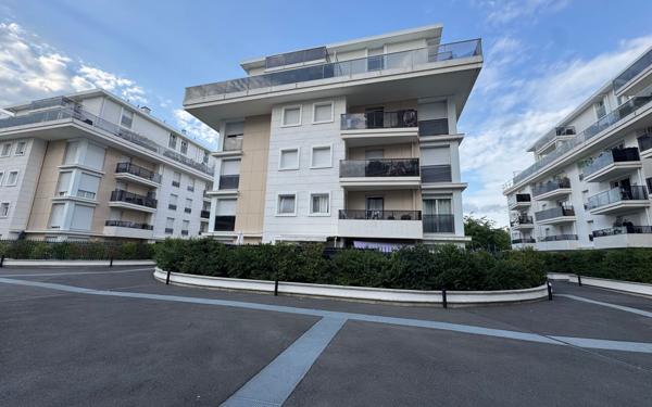 Appartement à vendre    2 pièces •  Drancy