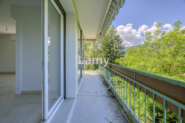 T2 + garage (en sus) - 1eres hauteurs
