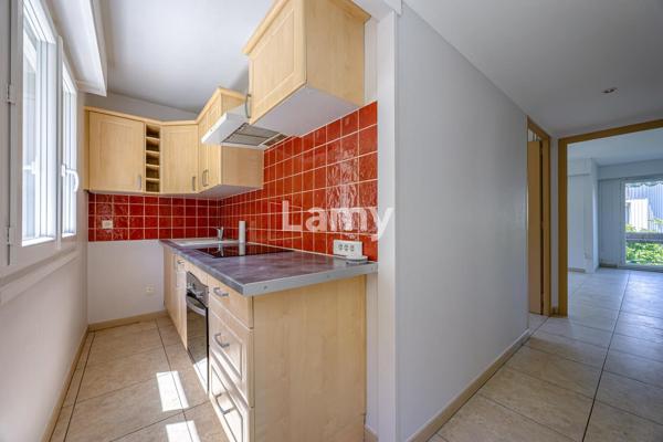 T2 + garage (en sus) - 1eres hauteurs