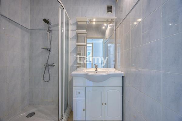 T2 + garage (en sus) - 1eres hauteurs