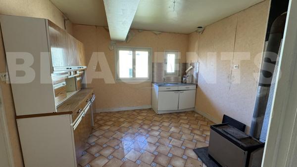 Deux Maisons sur un terrain de 800 m².