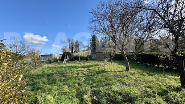 Deux Maisons sur un terrain de 800 m².