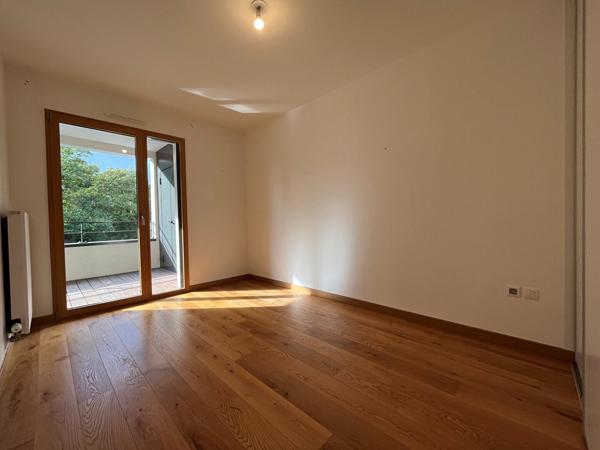 A LOUER T4 DE 95.75 M² AVEC TERRASSE - 19 RUE ANDRE LASSAGNE CALUIRE-ET-CUIRE, Caluire et cuire 69300