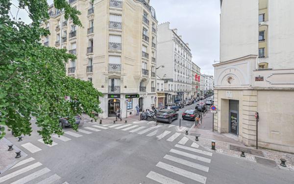 Appartement à vendre    3 pièces • 49 m2 Levallois-Perret