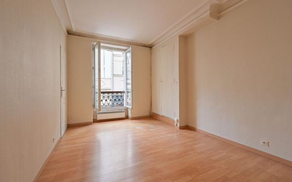 Appartement à vendre    3 pièces • 49 m2 Levallois-Perret
