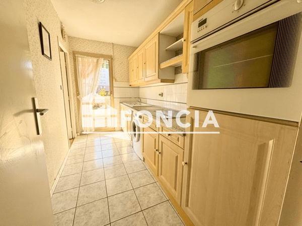 À vendre Appartement 4 pièces 93.2 m² - Saint-raphaël 83700