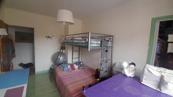 Die (26150) BAISSE DE PRIX IMPORTANTE DE !!!! Maison avec jardin et garage 26150 Die